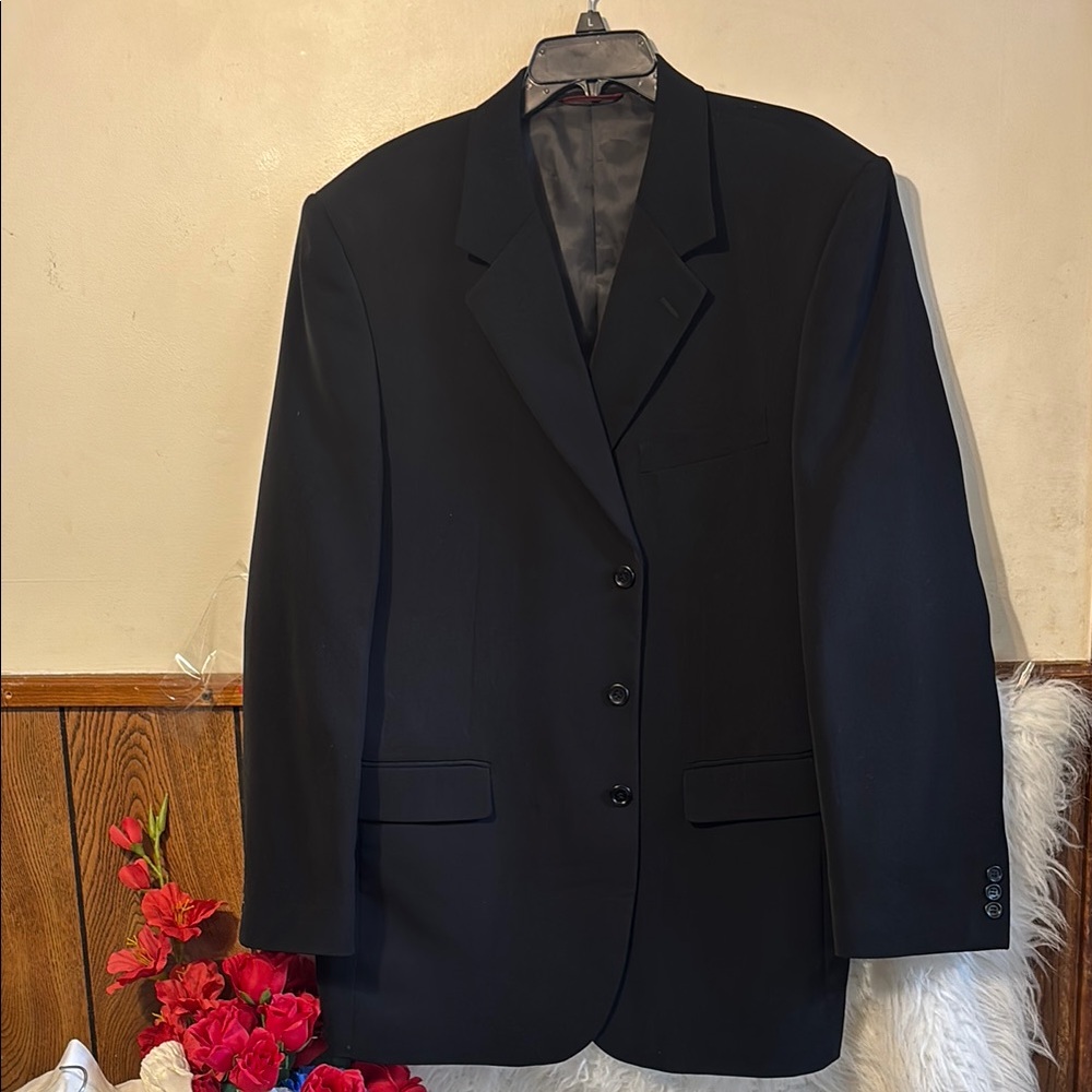 Black Sport Coat with Notched Lapel and Wool Blend